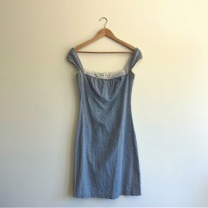 Very sweet and pretty early 2000s Guess Jeans Floral Dress